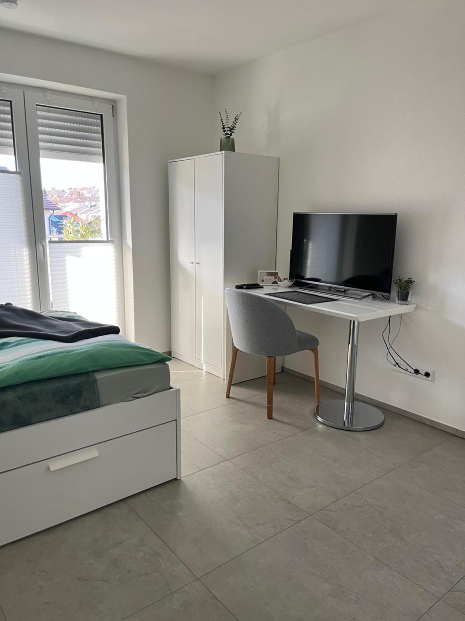 Neubauwohnung Mit Grossem Balkon Aichtal